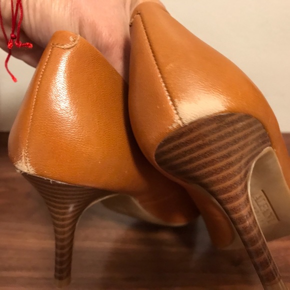 Alfani Women's Step 'N Flex Jeules Pumps in cognac size 5.5 M - Picture 10 of 13